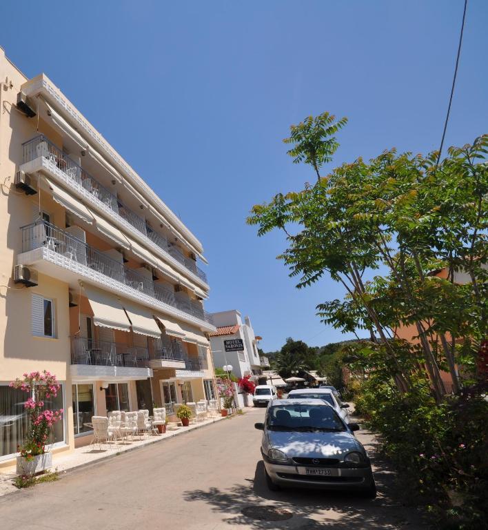 Saronis 3* Epidaurus